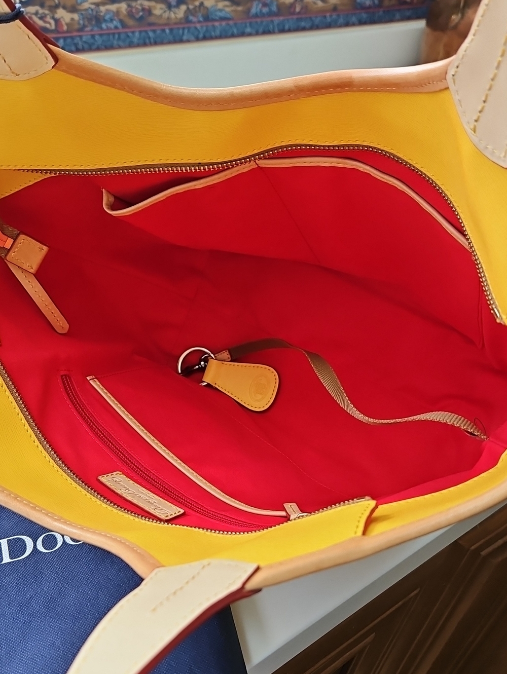 โจ๏ธ Dooney & Bourke 'Maddie' Saffiano Leather Dandelion Hobo Bag - Picture 14 of 16